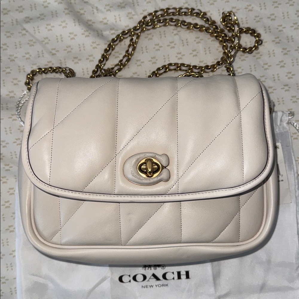 Coach Maddison Pillow Convertible Shoulder Bag NWT Largest size in Chalk - Picture 5 of 17